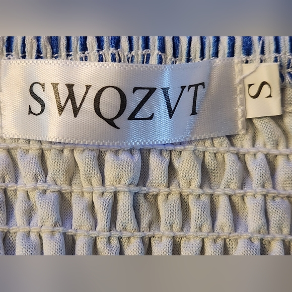 Classic Sundress!  Size Small. - Picture 5 of 6